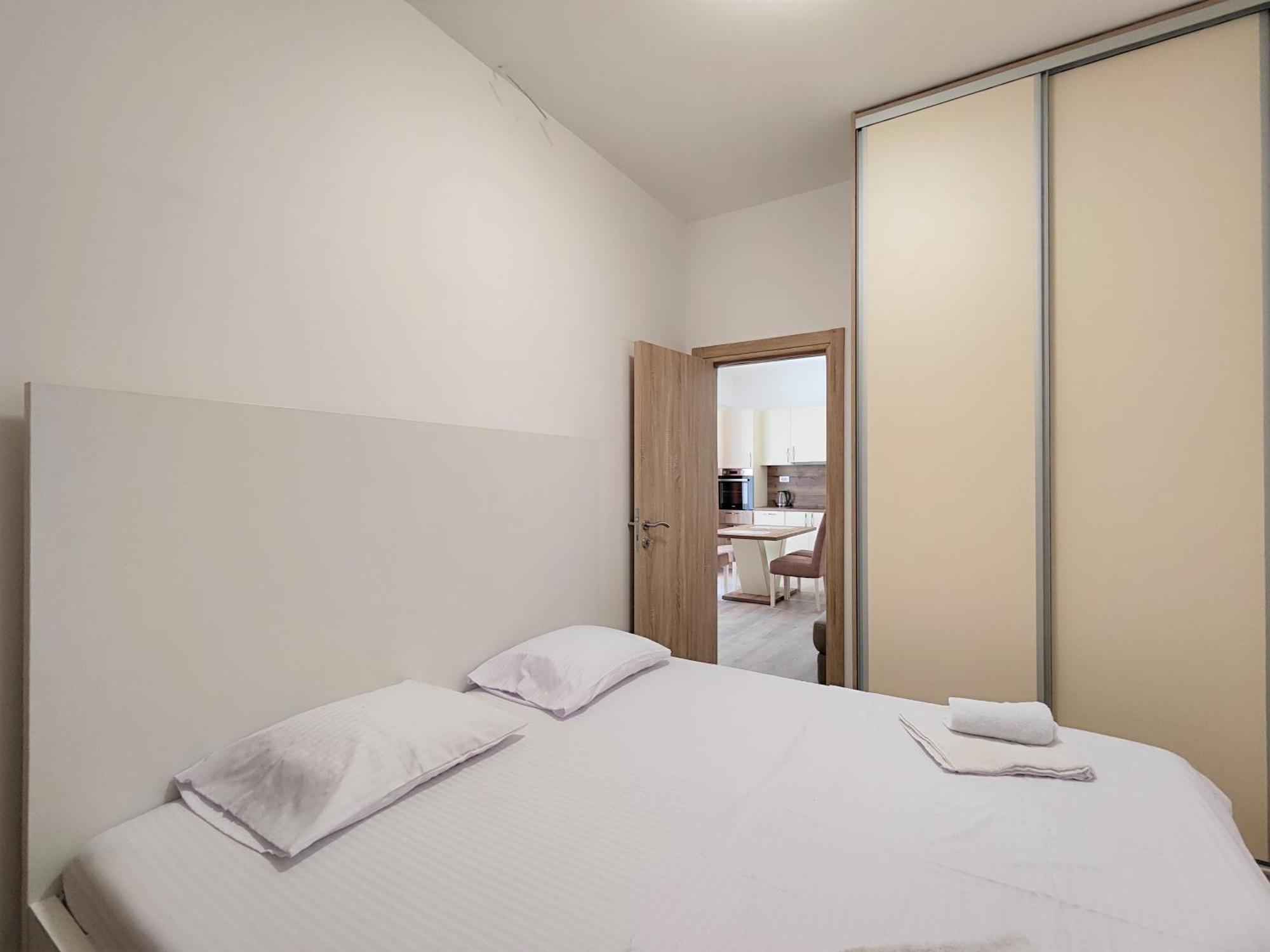 Luxury Korda Apartments 011 Будва Экстерьер фото